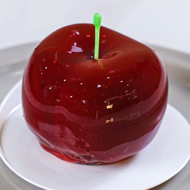 redApple 768x768